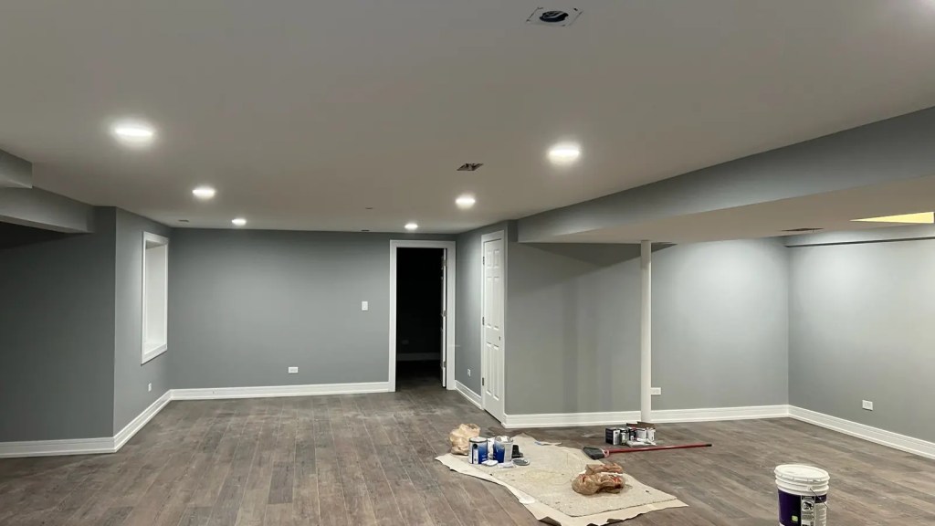 Finished basement recessed